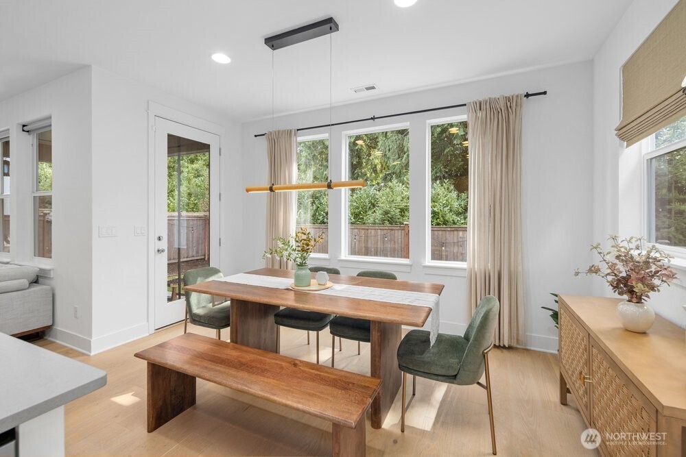 5820 155th Street Southwest Edmonds, WA 98026 - Photo 13 of 39