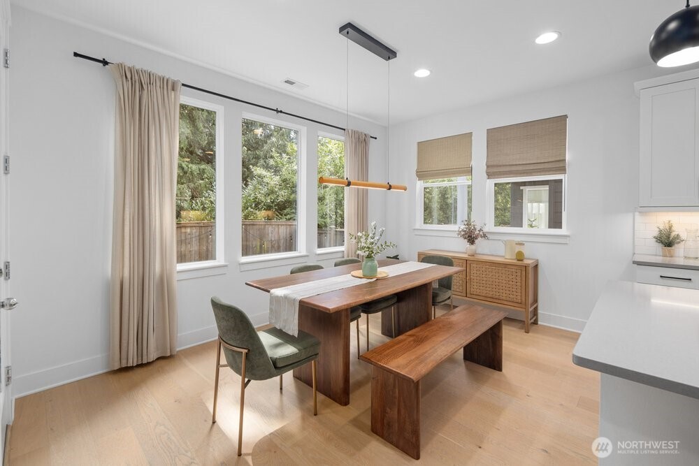 5820 155th Street Southwest Edmonds, WA 98026 - Photo 15 of 39