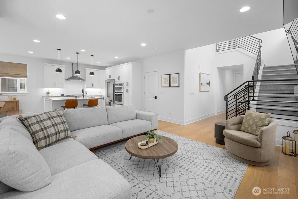 5820 155th Street Southwest Edmonds, WA 98026 - Photo 7 of 39