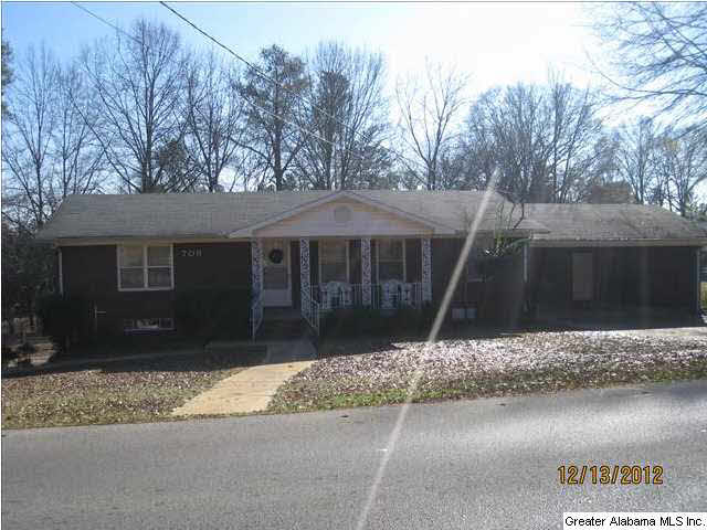 709 9th Street West Oxford, AL 36203 - Photo 2 of 10