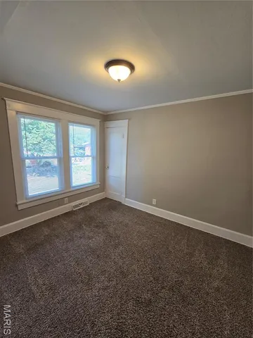 $135,000 | 523 East Acton Avenue, Wood River, IL 62095