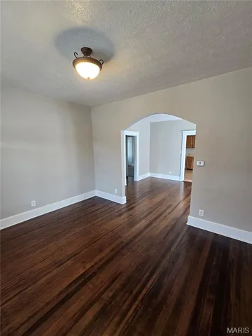 $135,000 | 523 East Acton Avenue, Wood River, IL 62095