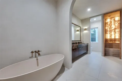 $1,995,000 | 3737 Dunhaven Road, Dallas, TX 75220