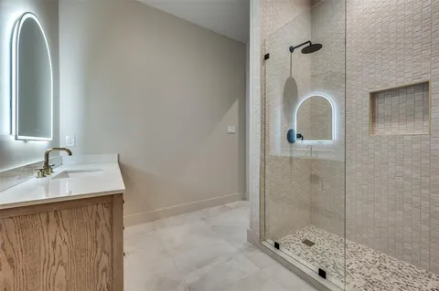 $1,995,000 | 3737 Dunhaven Road, Dallas, TX 75220