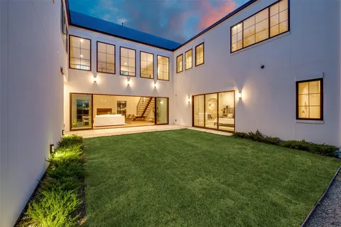 $1,995,000 | 3737 Dunhaven Road, Dallas, TX 75220