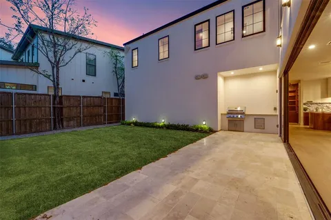 $1,995,000 | 3737 Dunhaven Road, Dallas, TX 75220