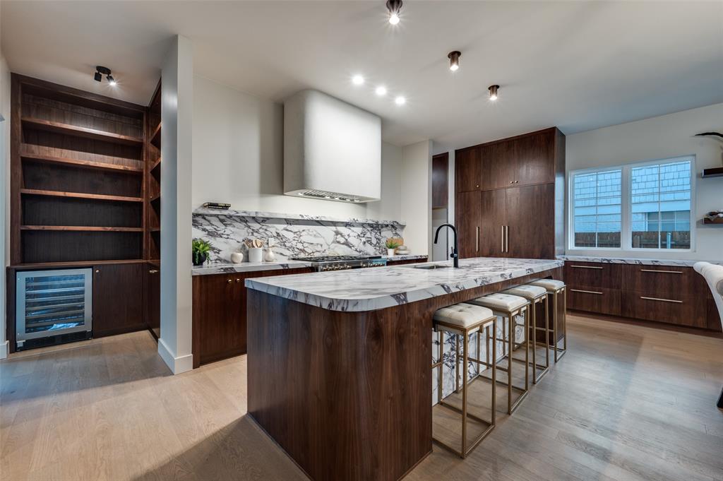 3737 Dunhaven Road Dallas, TX 75220 - Photo 5 of 38