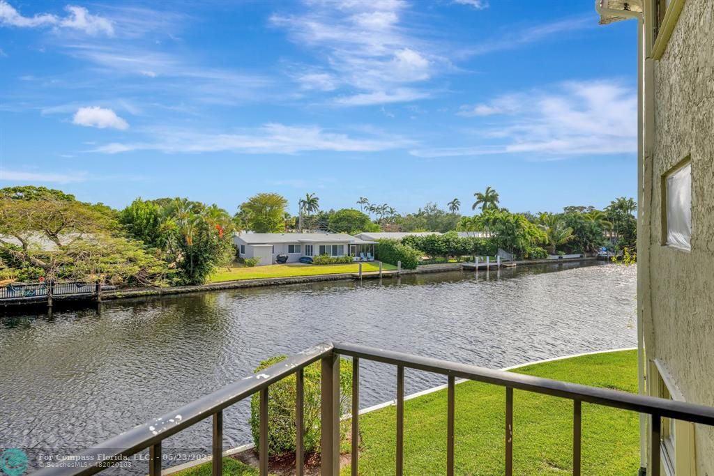 3004 Northeast 5th Terrace, Unit 208C Wilton Manors, FL 33334 - Photo 37 of 63 a view of lake