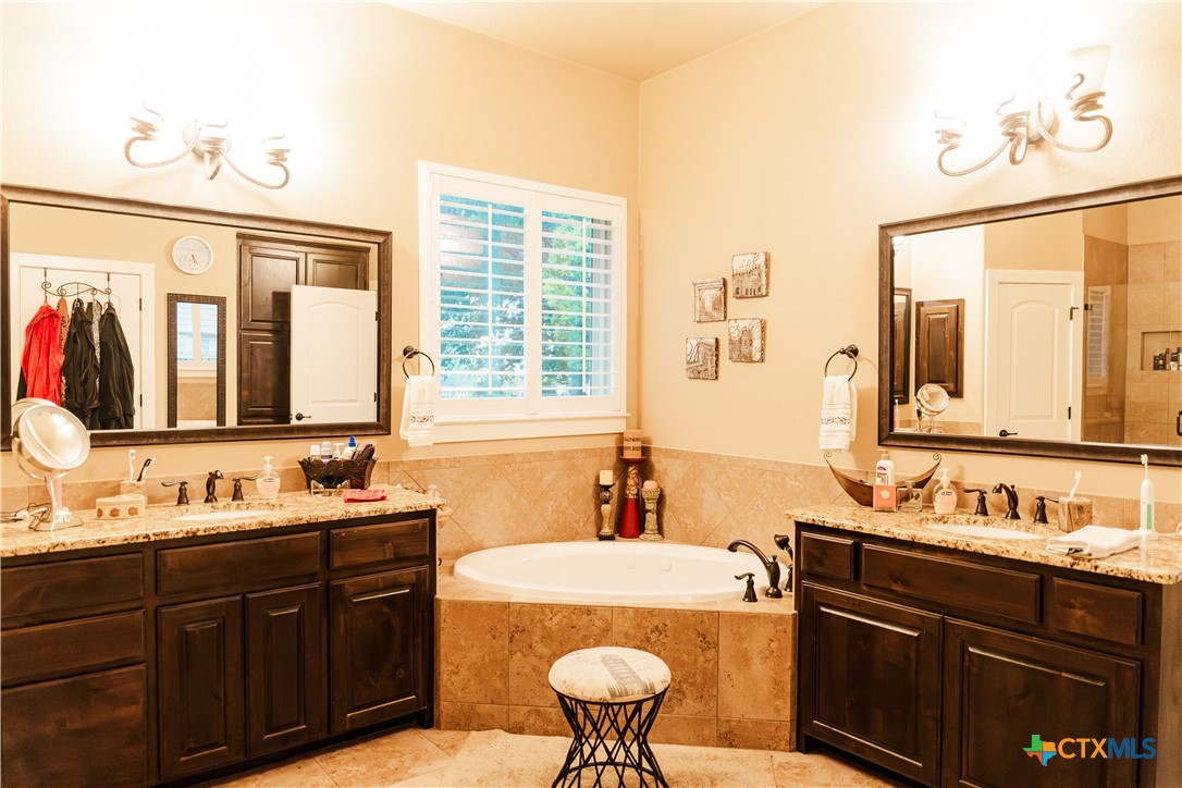 1105 Bella Risa Drive Georgetown, TX 78633 - Photo 20 of 29