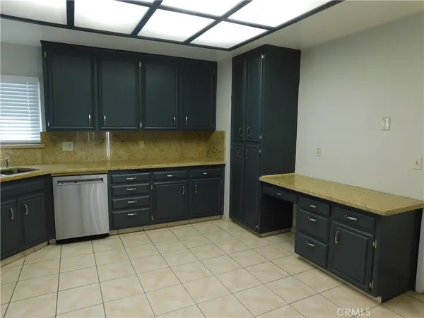 $2,200 | 21319 Conklin Court, California City, CA 93505