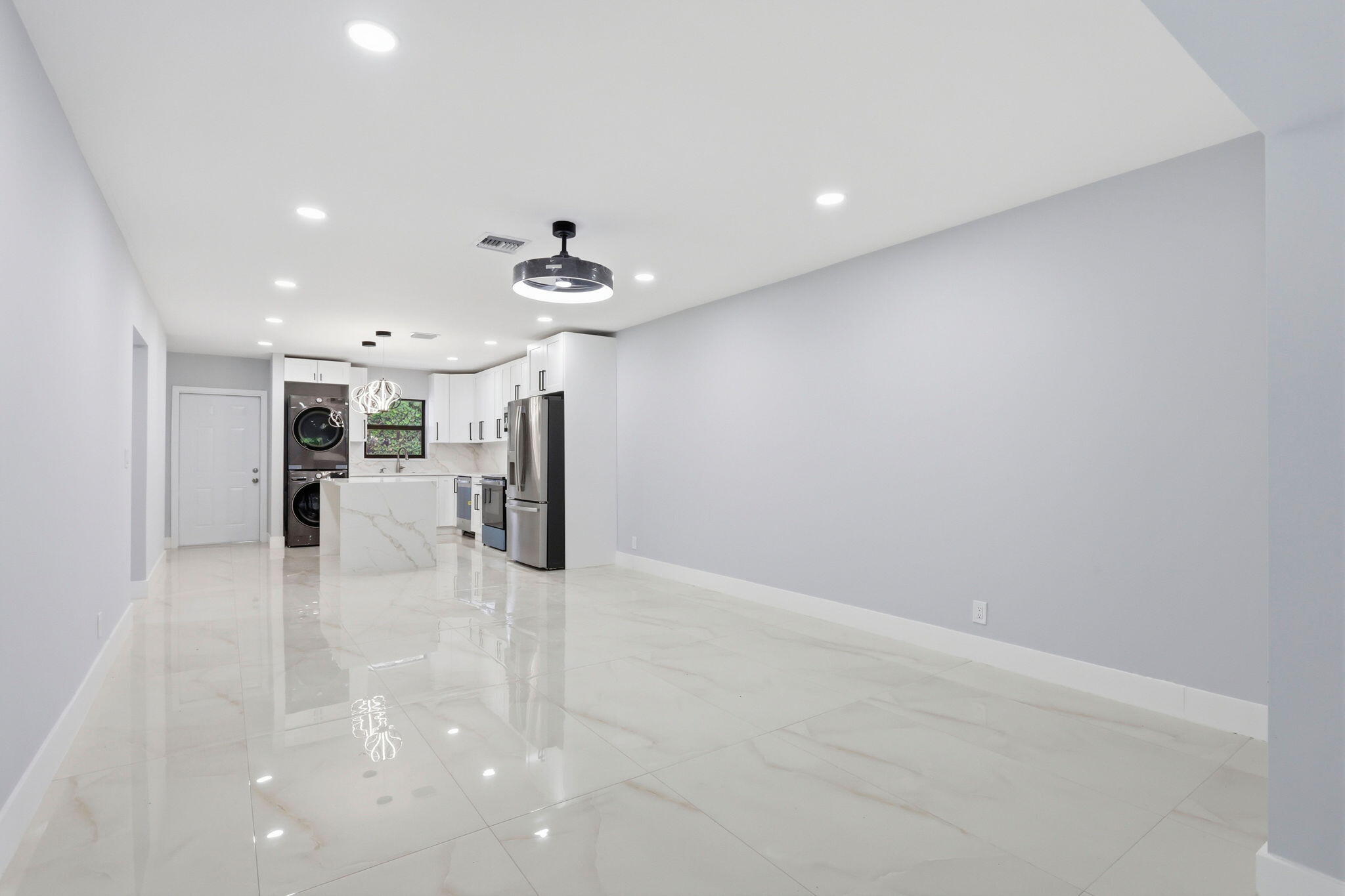 2999 Northeast 2nd Avenue Boca Raton, FL 33431 - Photo 5 of 39 5-web-or-mls-005_0E2A0409