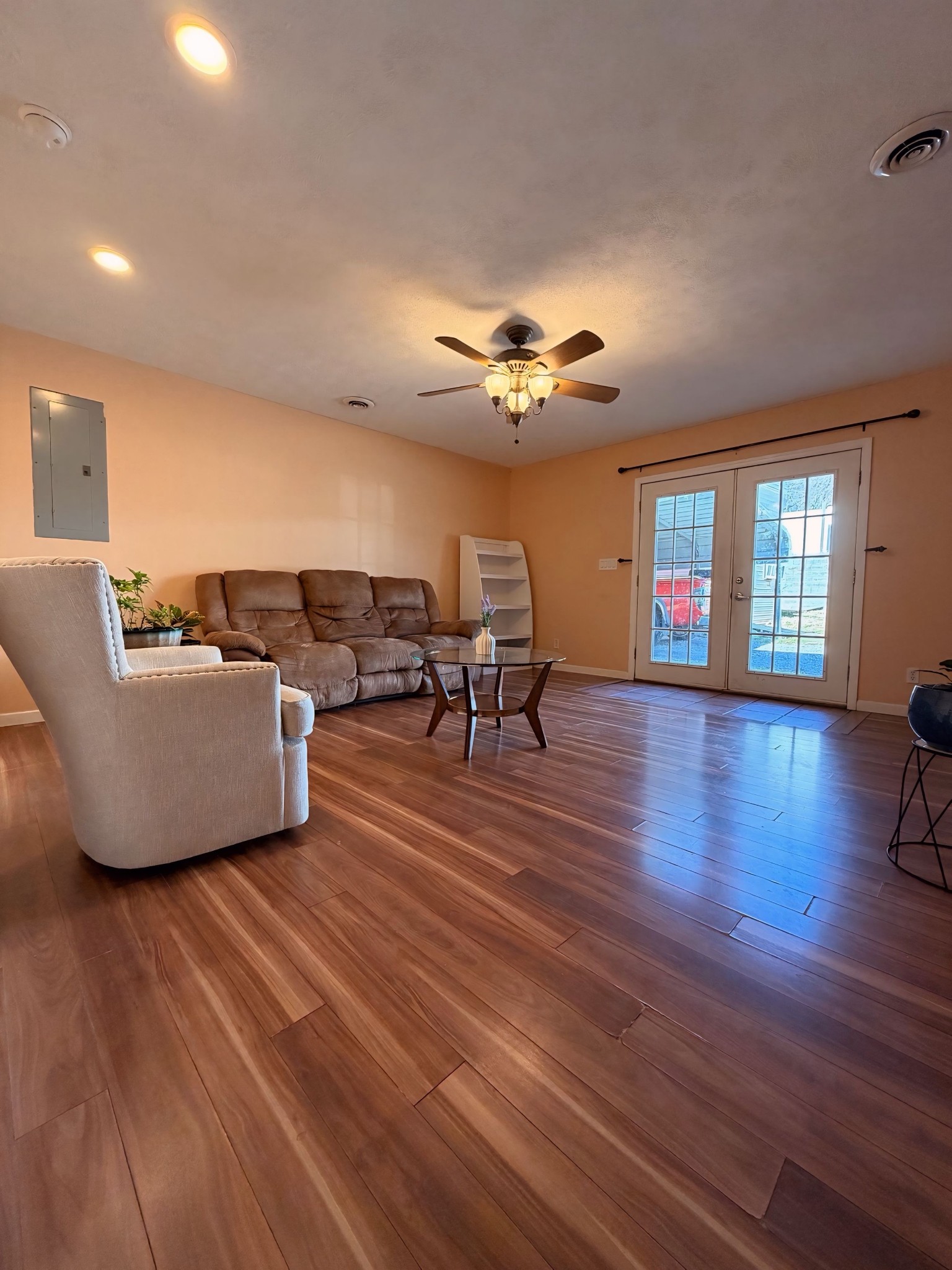 409 West 7th Avenue Springfield, TN 37172 - Photo 6 of 25