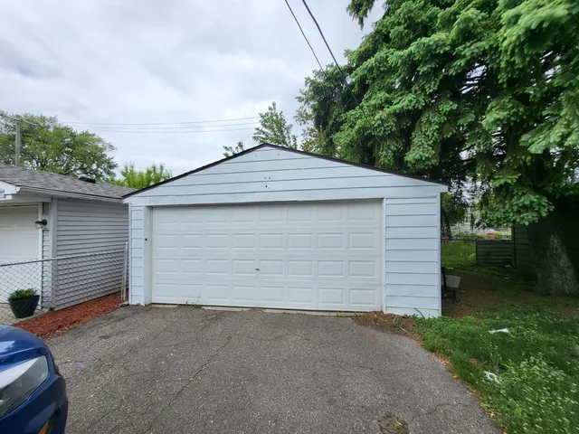 $177,400 | 1458 Cicotte Avenue, Lincoln Park, MI 48146