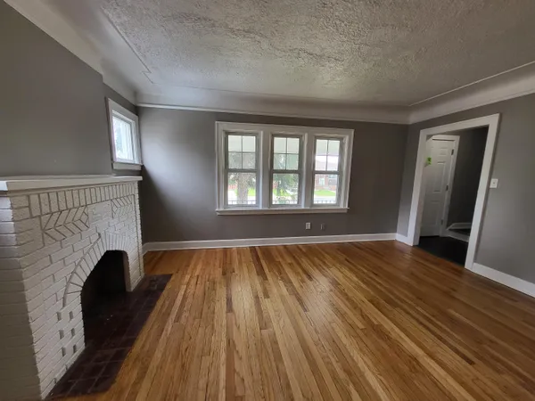 $145,000 | 1458 Cicotte Avenue, Lincoln Park, MI 48146