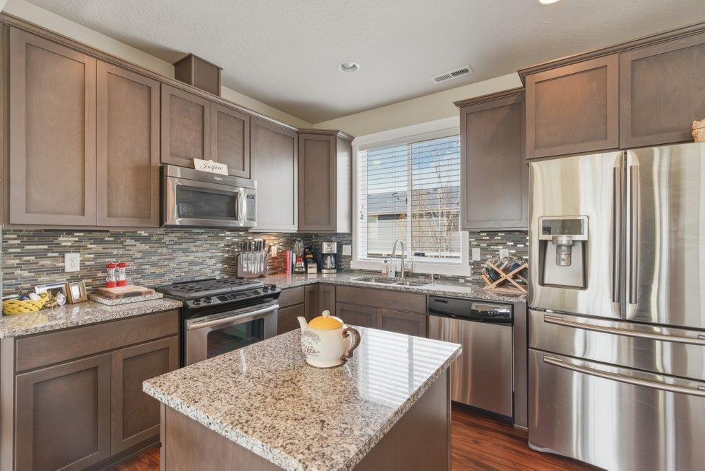 2220 West Summit Parkway Spokane, WA 99201 - Photo 15 of 33