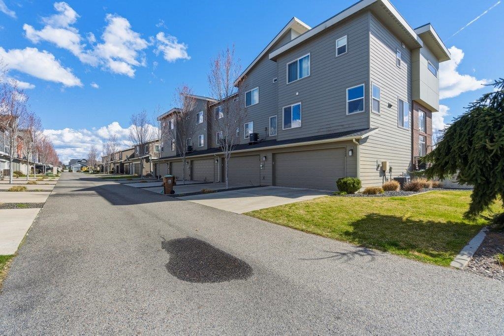 2220 West Summit Parkway Spokane, WA 99201 - Photo 31 of 33
