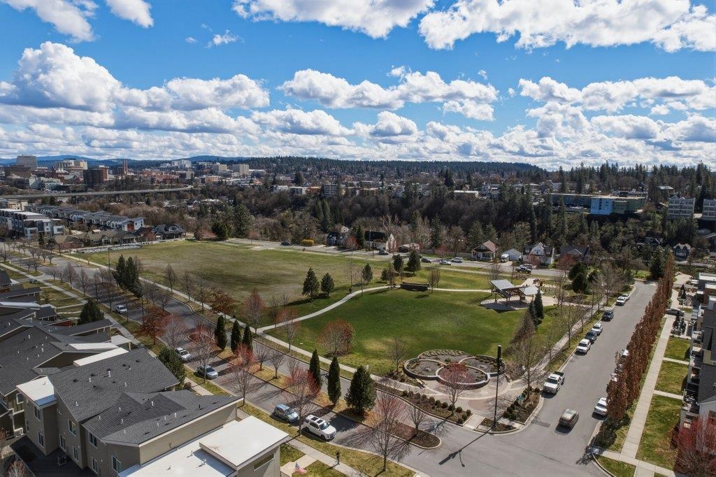 2220 West Summit Parkway Spokane, WA 99201 - Photo 6 of 33