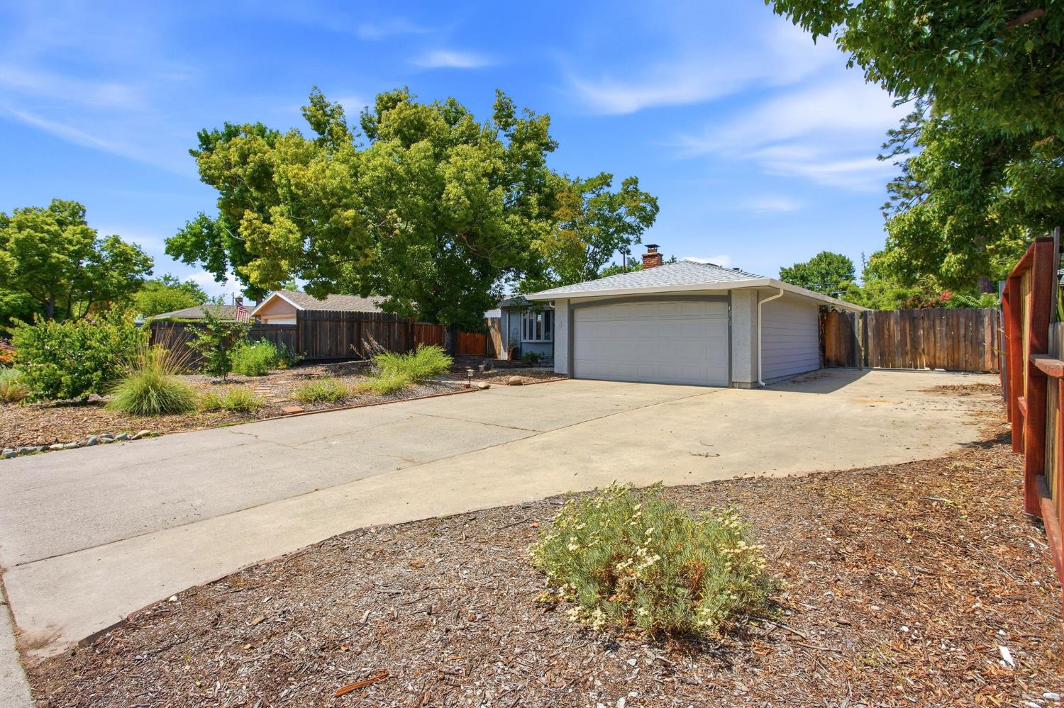 4617 Robertson Avenue Sacramento, CA 95821 - Photo 3 of 37 The home has an extra wide driveway with RV access.