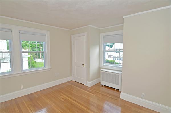 108 Woodside Road Medford, MA 02155 - Photo 20 of 30 Gallery Image 20