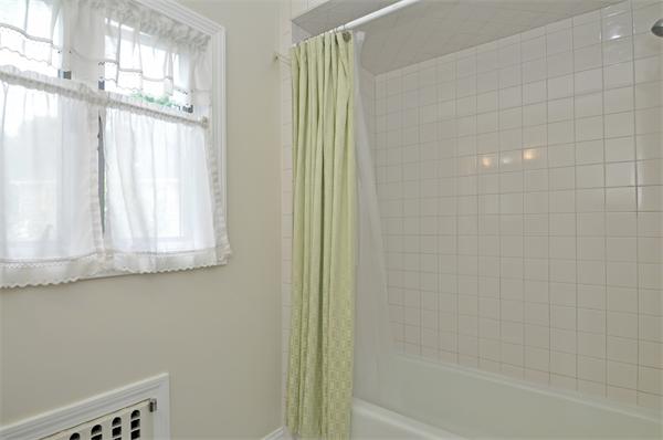 108 Woodside Road Medford, MA 02155 - Photo 24 of 30 Gallery Image 24