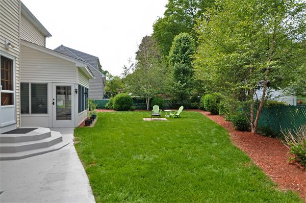 108 Woodside Road Medford, MA 02155 - Photo 28 of 30 Gallery Image 28