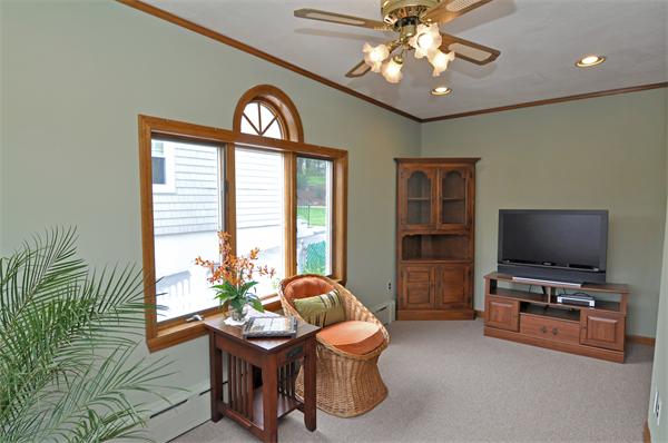 108 Woodside Road Medford, MA 02155 - Photo 10 of 30 Gallery Image 10