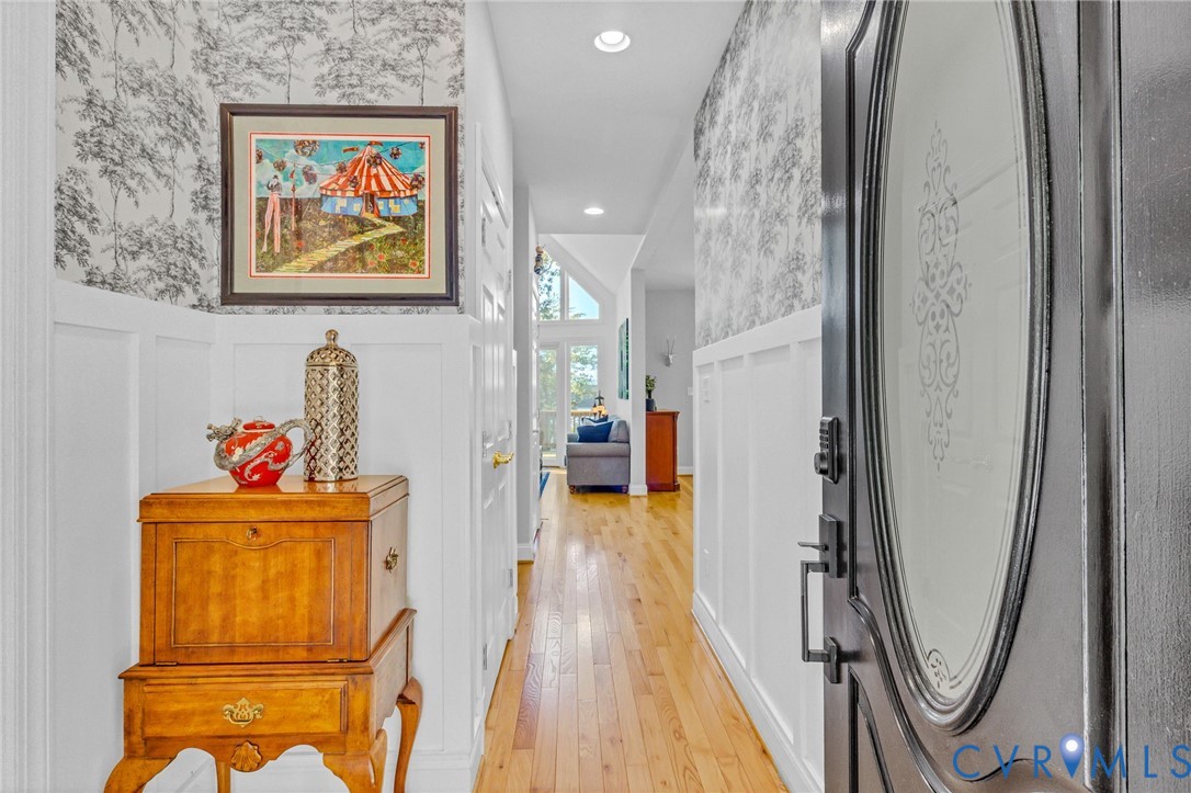 578 High Point Trail Heathsville, VA 22473 - Photo 6 of 50 a view of a hallway with painted walls