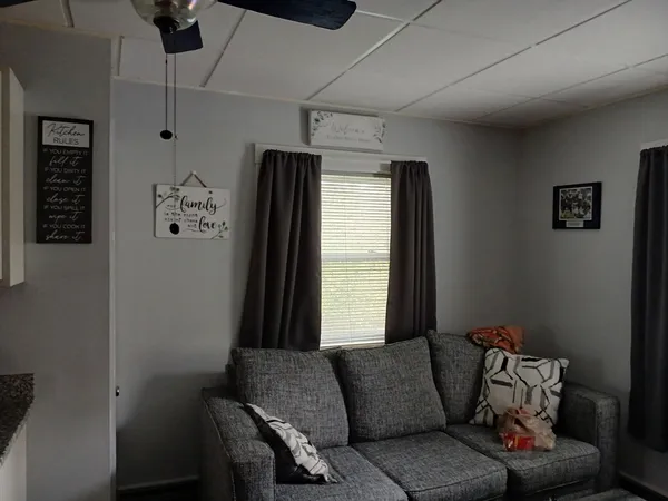 $1,550 | 293 Linden Street, Unit 1 REAR, Fall River, MA 02720