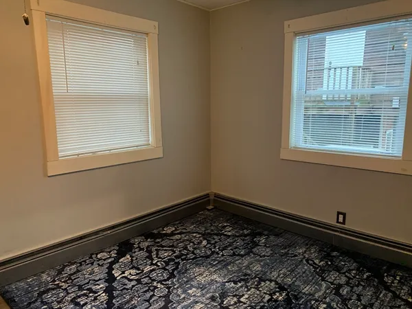 $1,550 | 293 Linden Street, Unit 1 REAR, Fall River, MA 02720