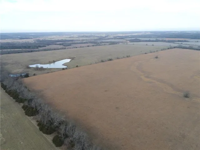 $1,579,900 | 1350 Range Road, Redfield, KS 66769