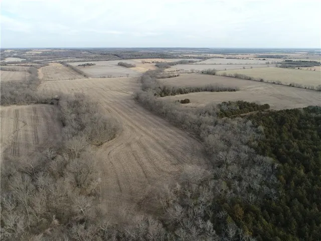 $1,579,900 | 1350 Range Road, Redfield, KS 66769