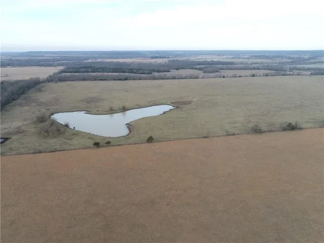 $1,579,900 | 1350 Range Road, Redfield, KS 66769