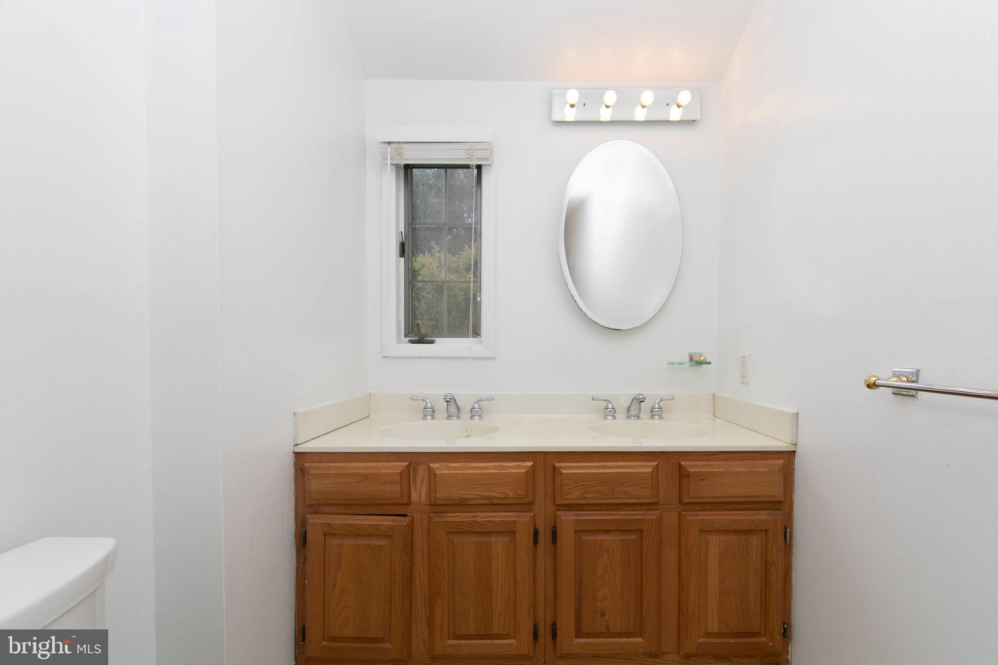 47 Heritage Road Marlton, NJ 08053 - Photo 29 of 43 Full bath
