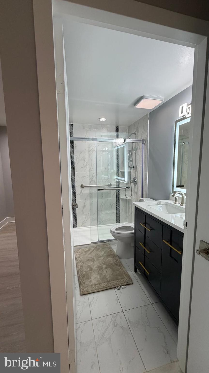 9701 Fields Road, Unit 2502 Gaithersburg, MD 20878 - Photo 17 of 43