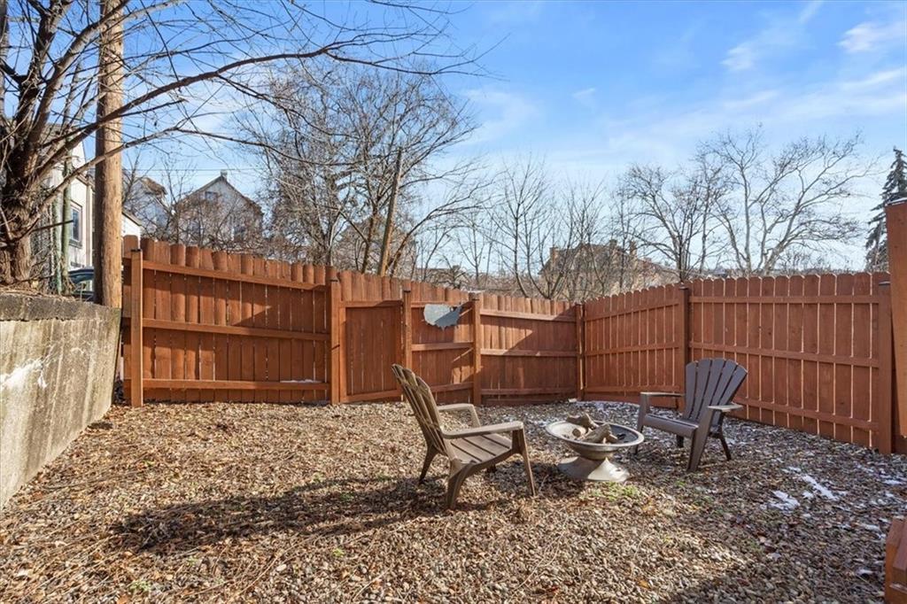89 Craighead Street Pittsburgh, PA 15211 - Photo 28 of 29 a view of a chairs and table in backyard