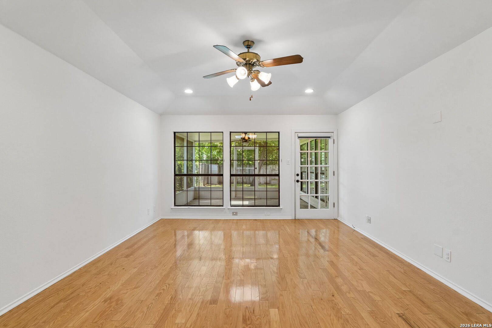 106 Hiler Road San Antonio, TX 78209 - Photo 24 of 35