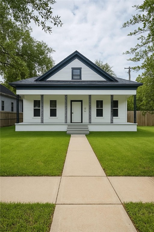 a view of a yard in front of house
