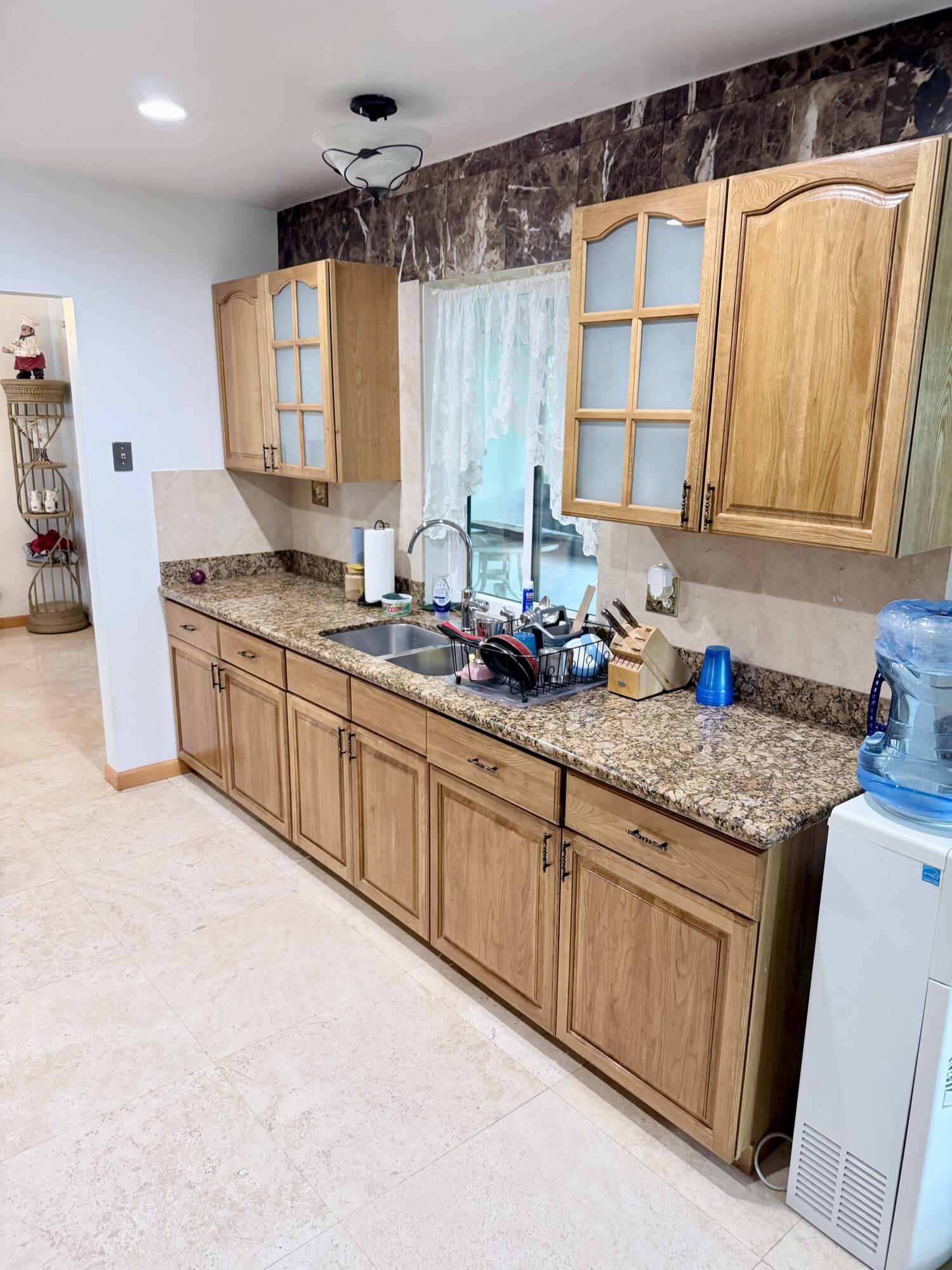 3916 Adams Street Hollywood, FL 33021 - Photo 28 of 38 IMG_9063