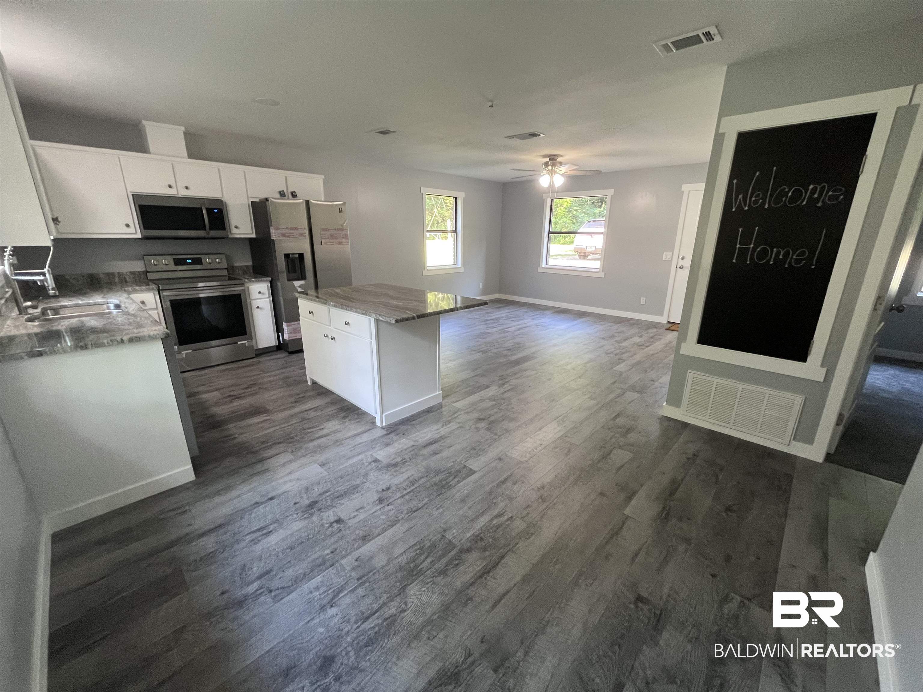 4010 County Road 99 Century, FL 32535 - Photo 9 of 21