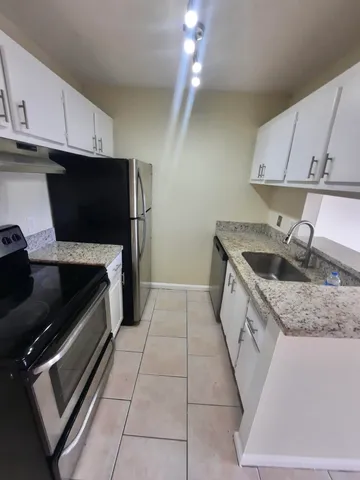 $1,500 | 1500 North Congress Avenue, Unit A205, West Palm Beach, FL 33401