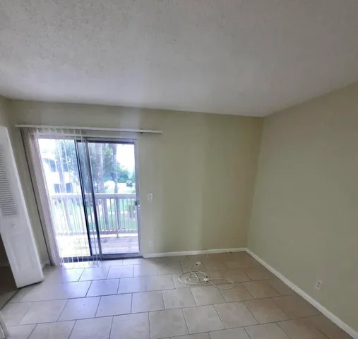 $1,500 | 1500 North Congress Avenue, Unit A205, West Palm Beach, FL 33401