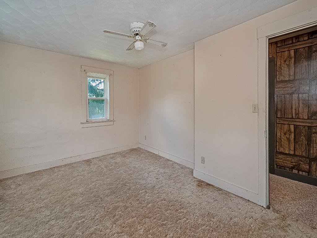 386 Fanker Road Harmony, PA 16037 - Photo 24 of 47