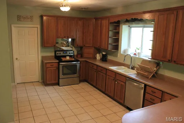 $274,999 | 30 Hwy E Steelville Mo 65565, Steelville, MO 65565