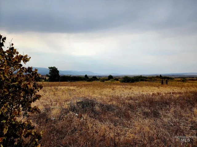 $330,000 | 2171 Highway 95, Council, ID 83612