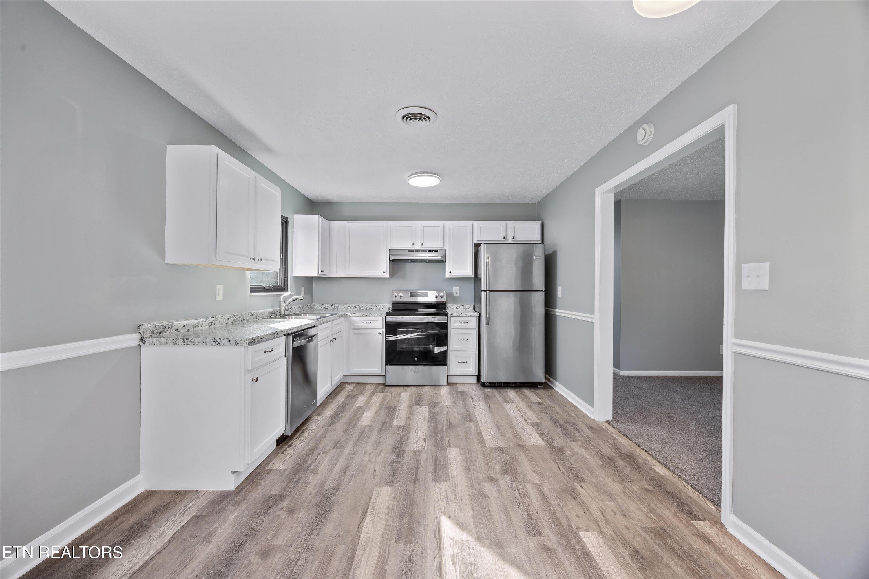 231 River Bottom Drive Sevierville, TN 37862 - Photo 7 of 25 08-231 River Bottom Dr 04