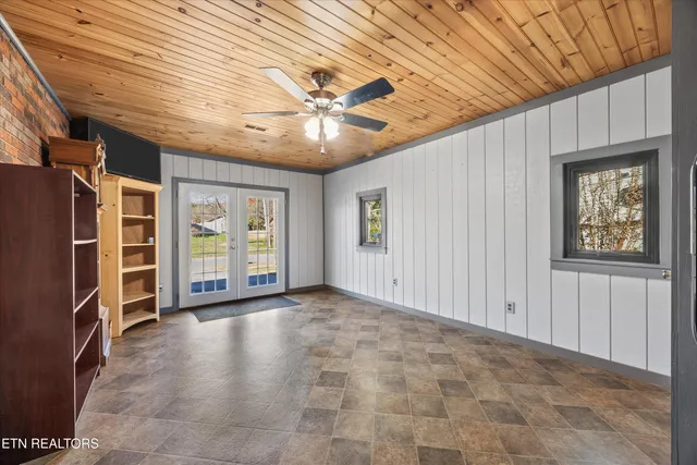 $359,000 | 231 River Bottom Drive, Sevierville, TN 37862