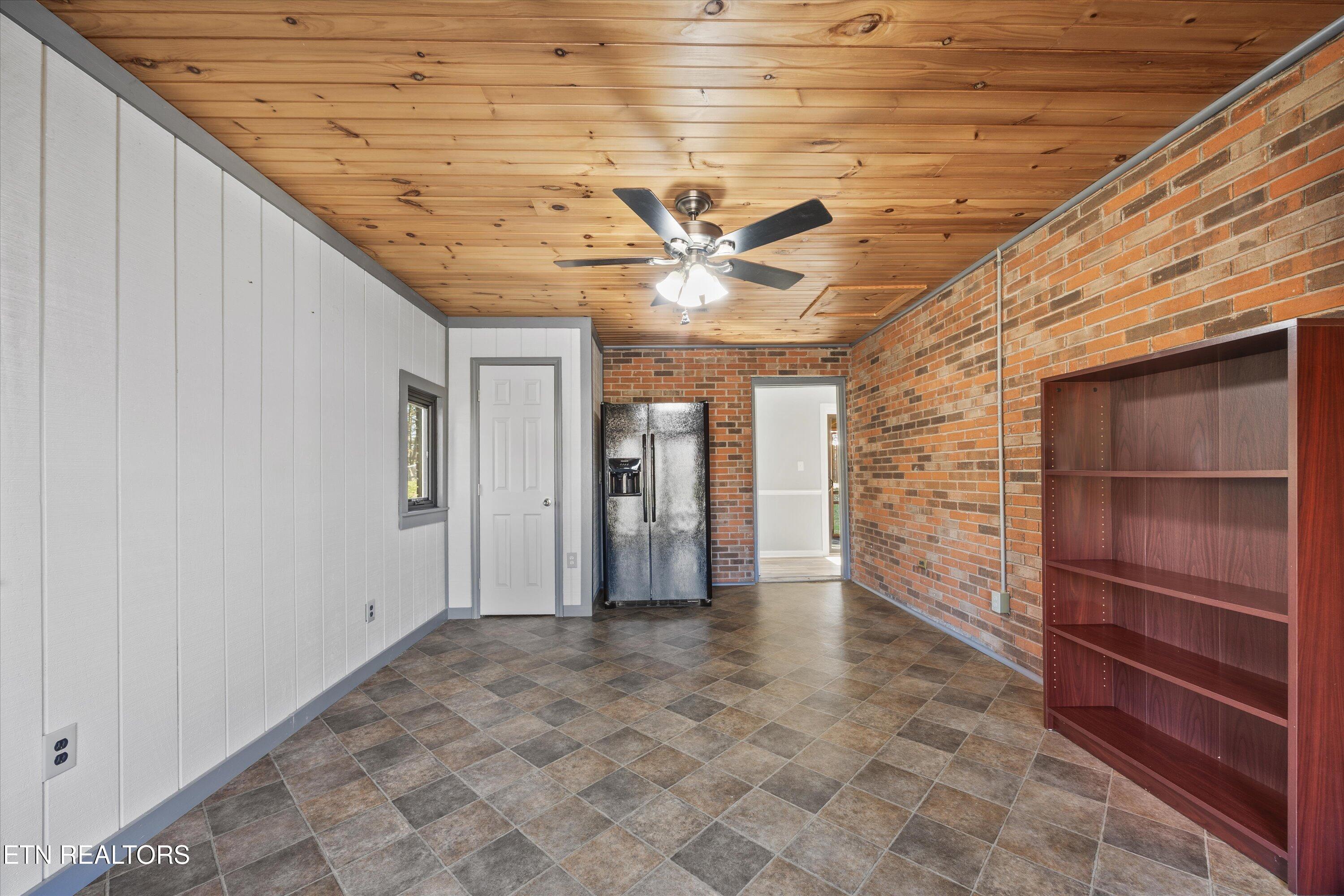 231 River Bottom Drive Sevierville, TN 37862 - Photo 10 of 25 05-231 River Bottom Dr 01