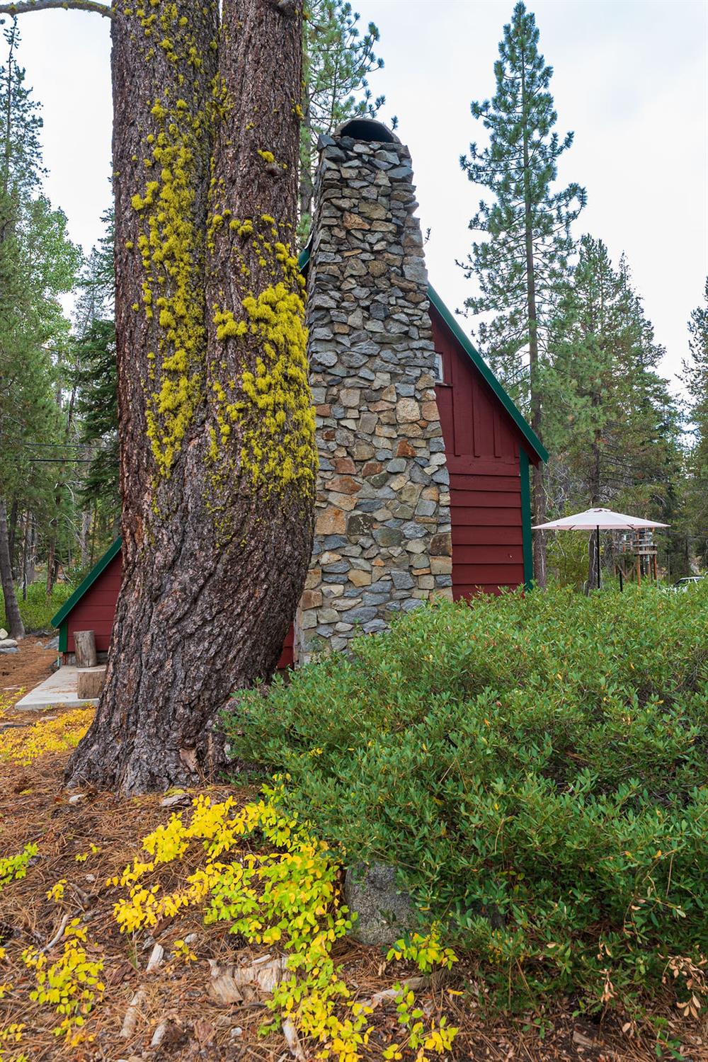50025 Hampshire Rocks Road Soda Springs, CA 95728 - Photo 35 of 43 Gallery Image 35