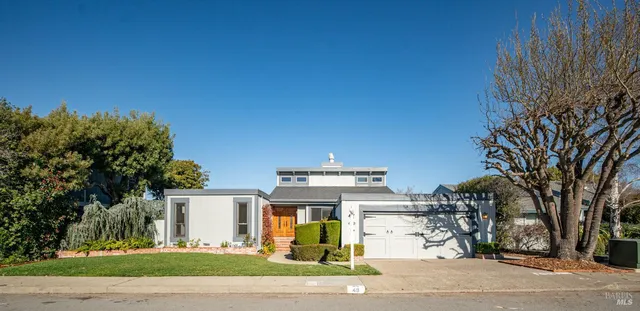 $2,148,000 | 49 Vía La Brisa, Larkspur, CA 94939