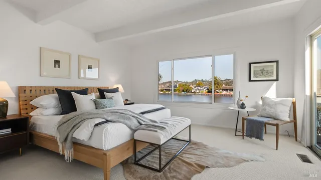 $2,148,000 | 49 Vía La Brisa, Larkspur, CA 94939